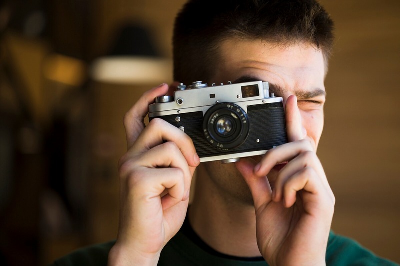 Radi zväčňujete výnimočné okamihy? Takto ochránite vaše fotografie pred znehodnotením